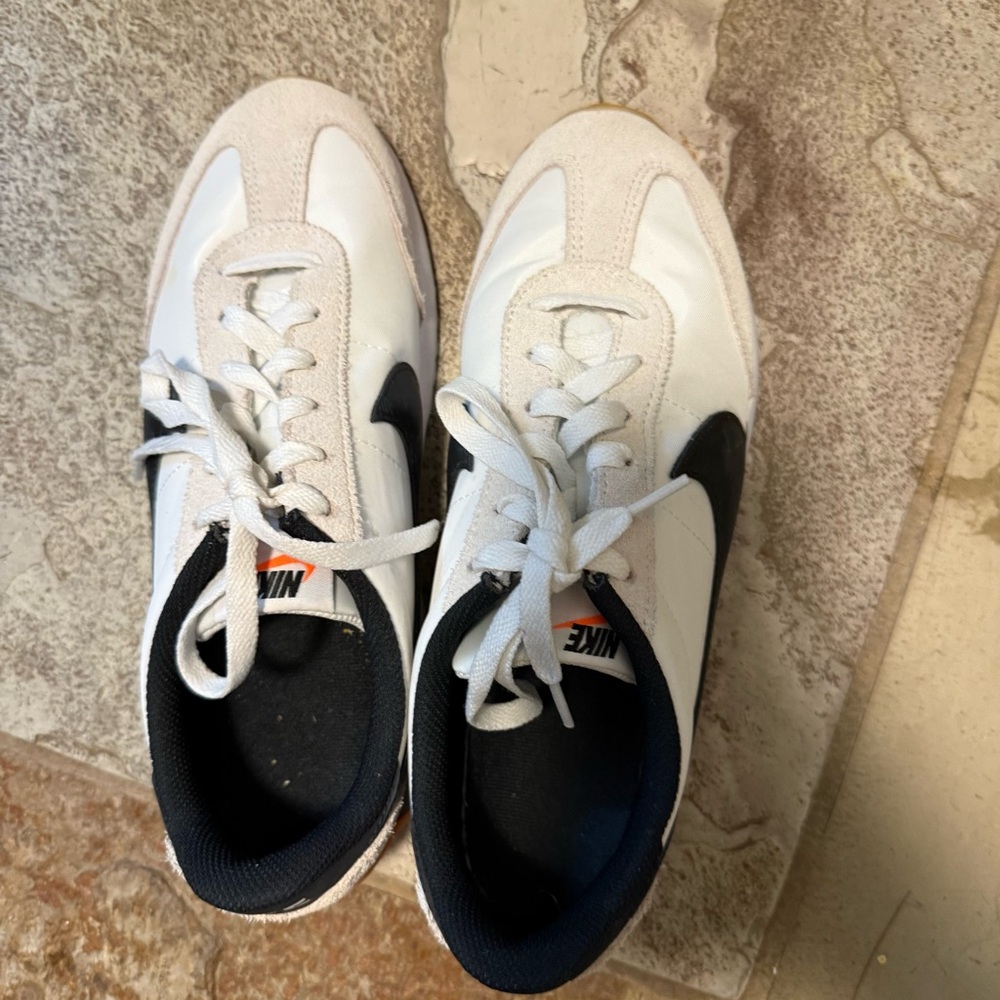 Nike Women’s  White and Black Retro Sneakers